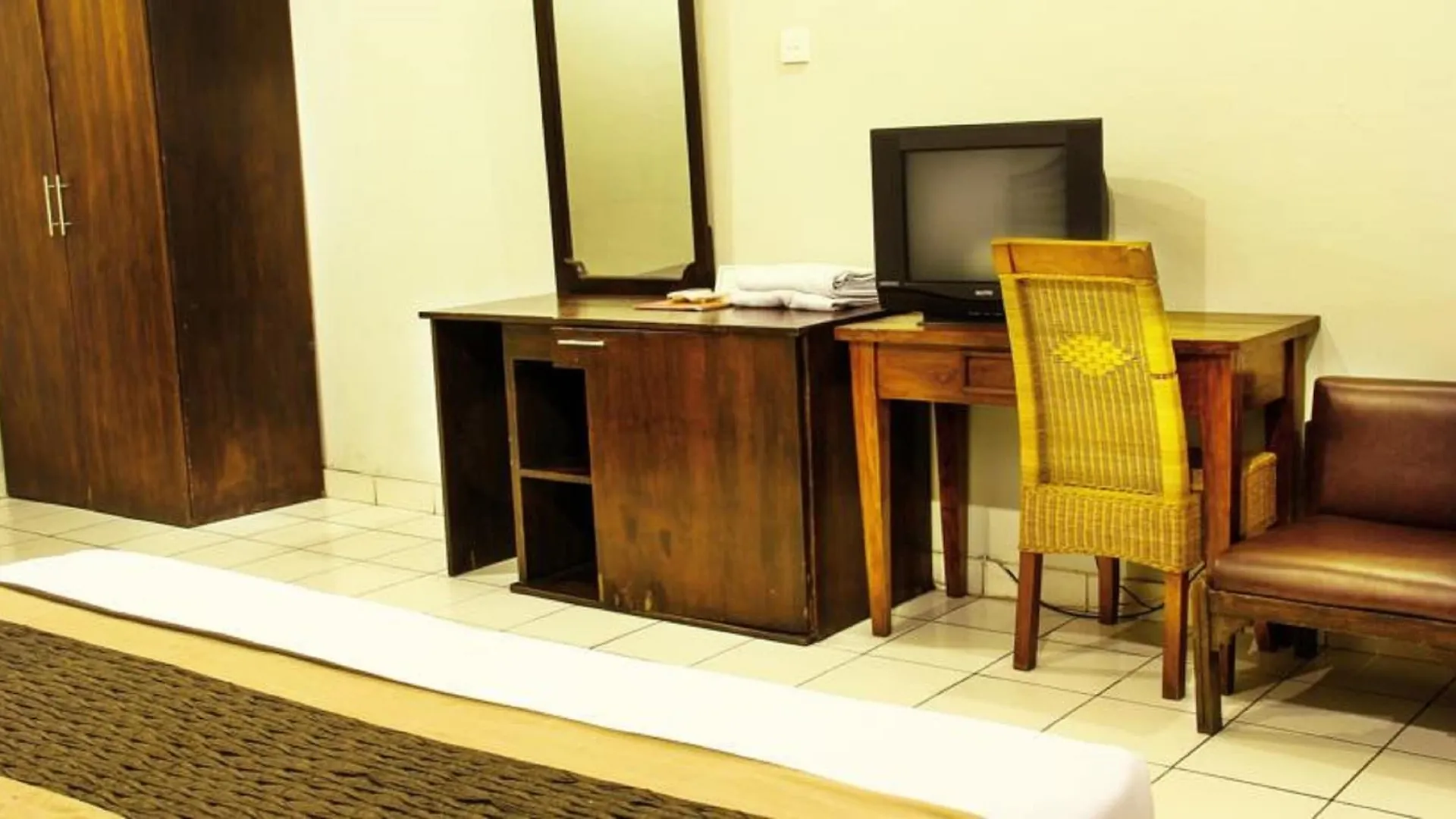 Legian Village Hotel - Chse Certified