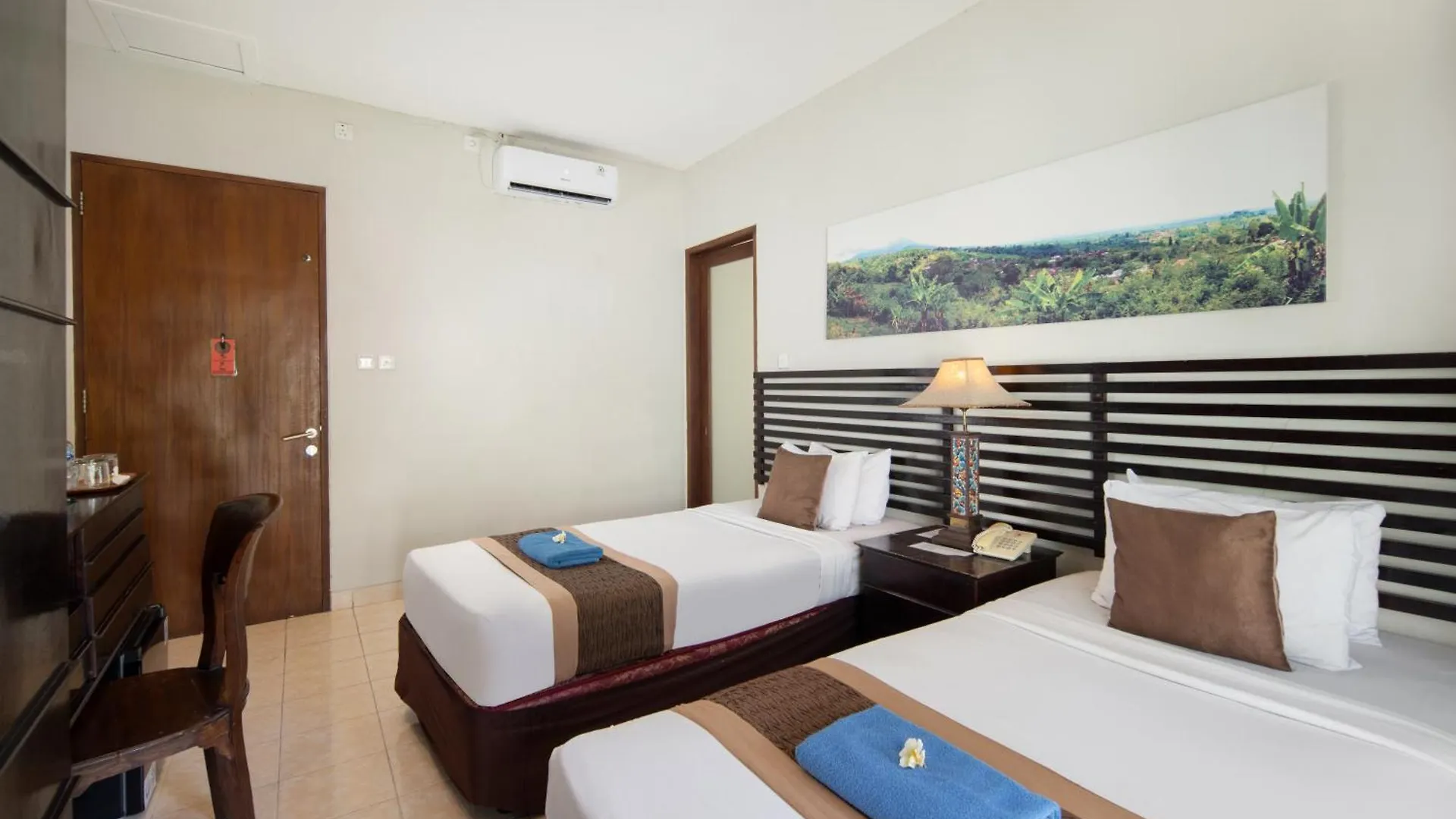 Legian Village Hotel - CHSE Certified 3*,  Indonesië