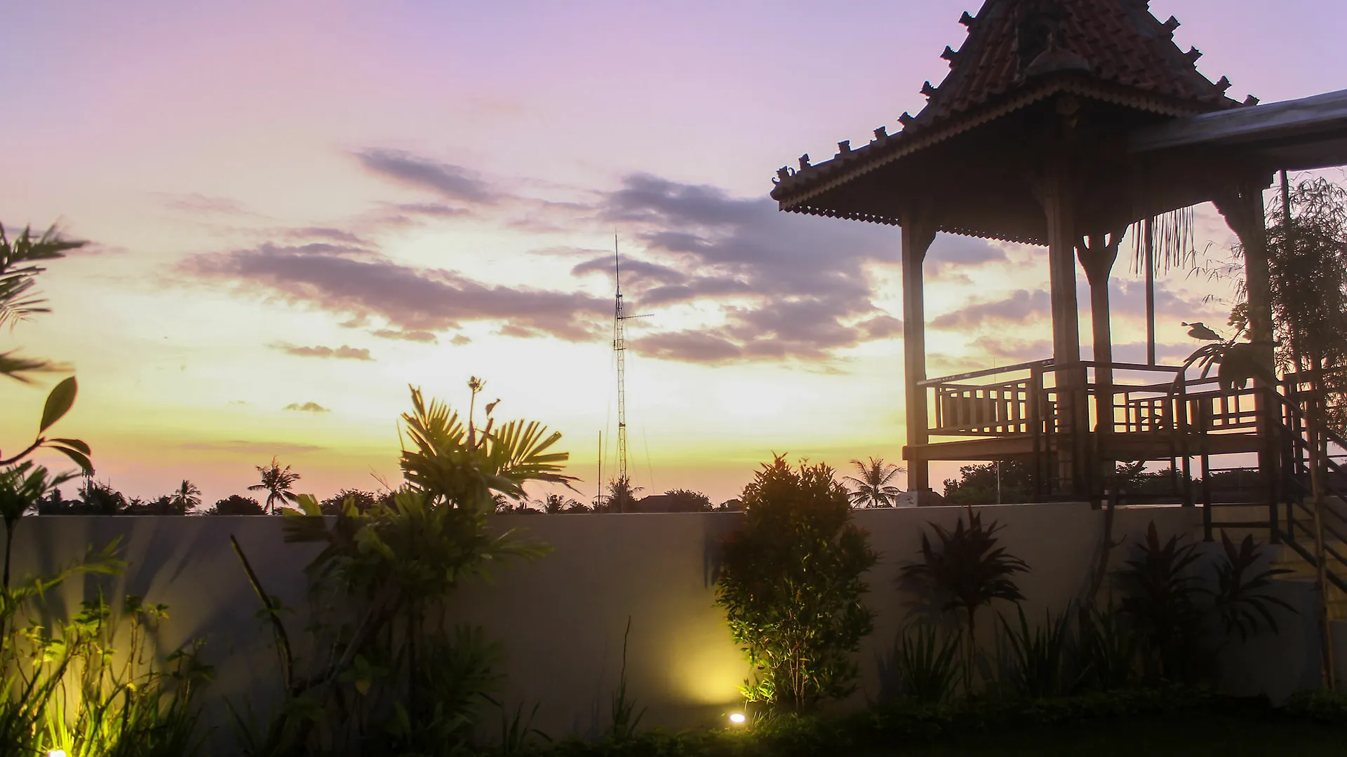 Legian Village Hotel - CHSE Certified 3*,